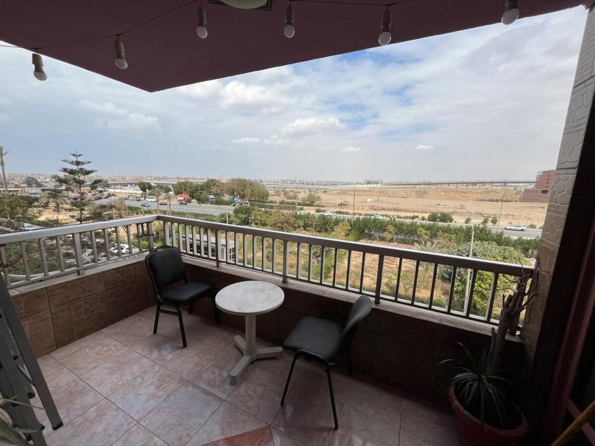 Spacious Apartment - Heliopolis 10Min From Airport Кайро Екстериор снимка