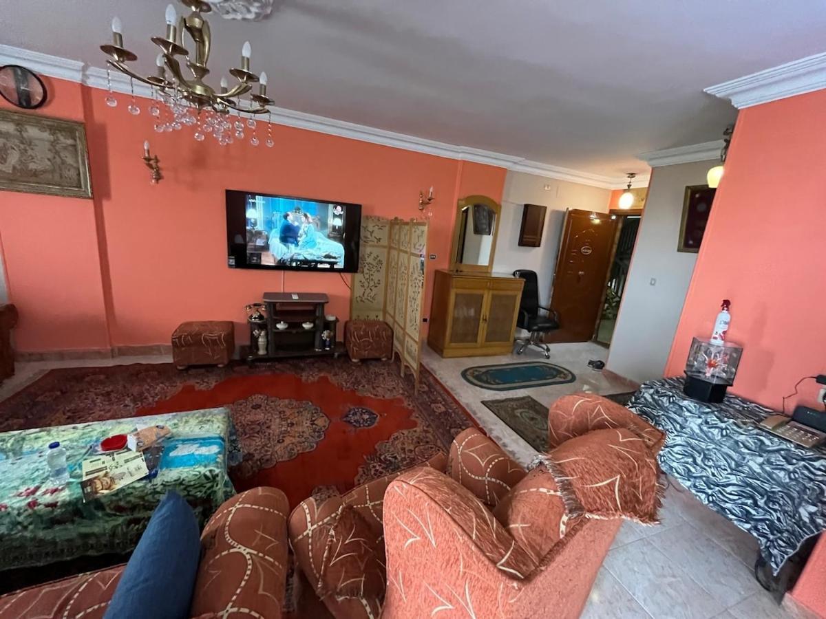 Spacious Apartment - Heliopolis 10Min From Airport Кайро Екстериор снимка